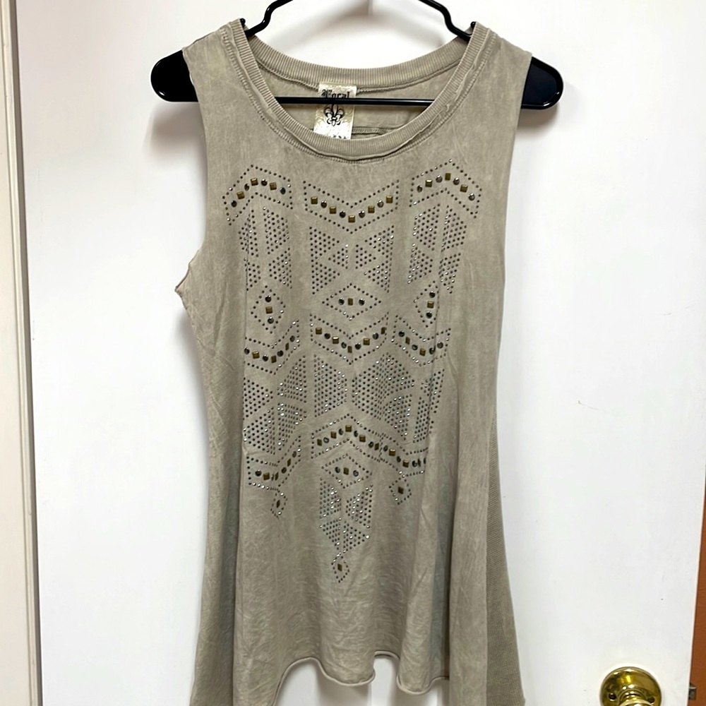 Vocal size small cream